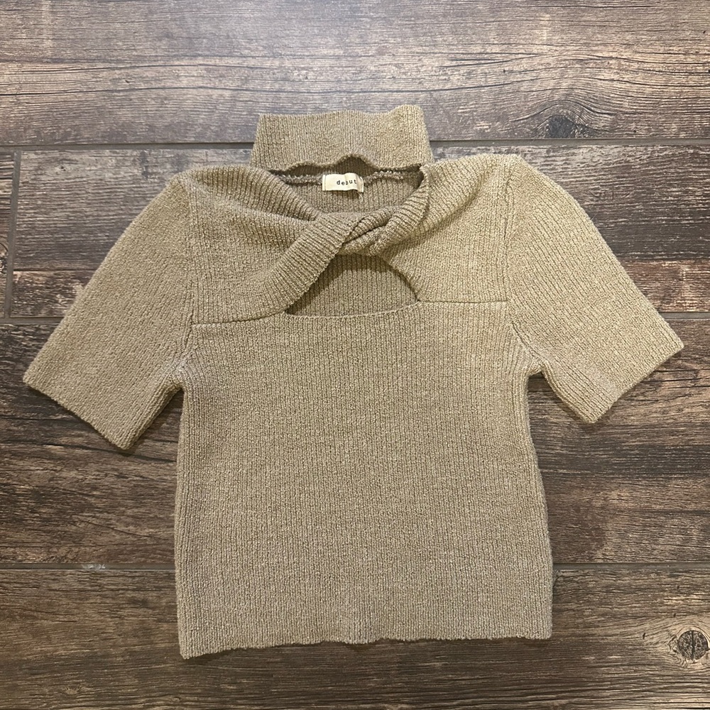 Debut Cozy Tan‎ Sweater